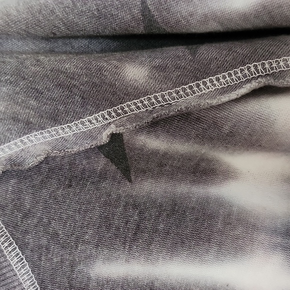 Oversized Sweatshirt - Picture 4 of 6